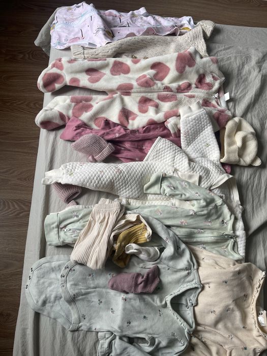 Продам одежду для малышей