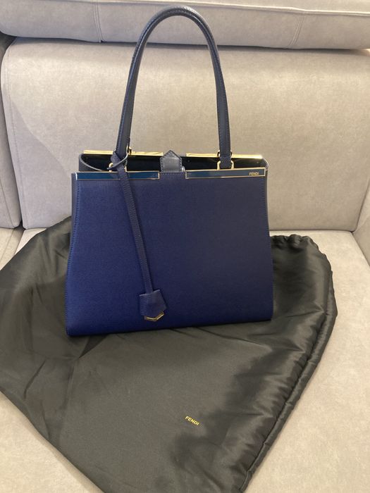 FENDI Оригинална чанта