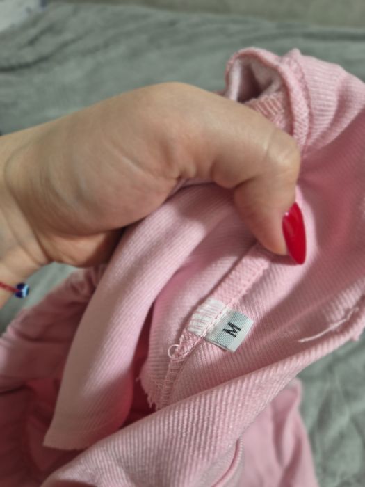 Продам женскую юбку карандаш