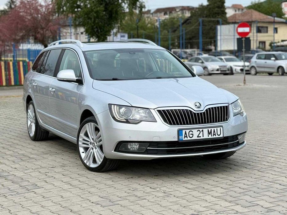 Skoda Superb-2015.Euro5,Led,Facelift,unic propietar