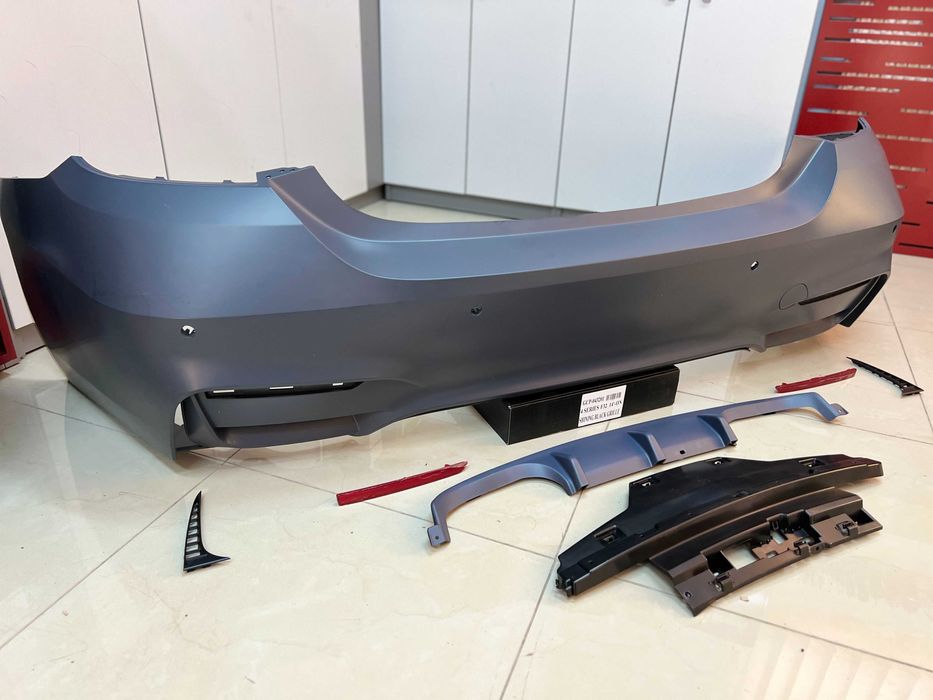 Bara Spate Model M4 BMW Seria 4 F36 2014-2019 Evacuare Dubla