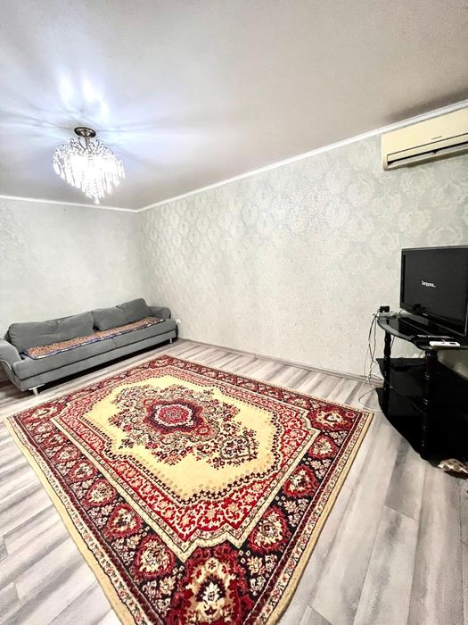 Сдается 2х комн квартира посуточно