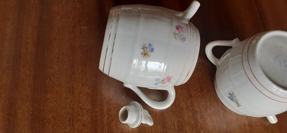 Оцетник   и Оливерник - ретро  или Канички за греяна ракия