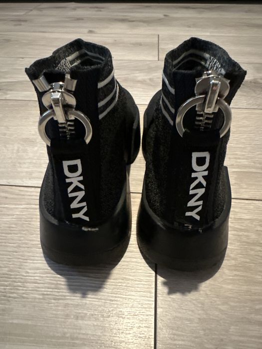 Vand ghete dama DKNY orginale
