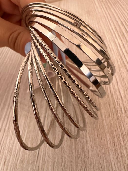 Комплект гривнии