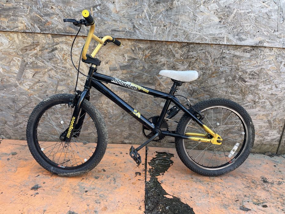 Bicicleta bmx mongoose roti 20”