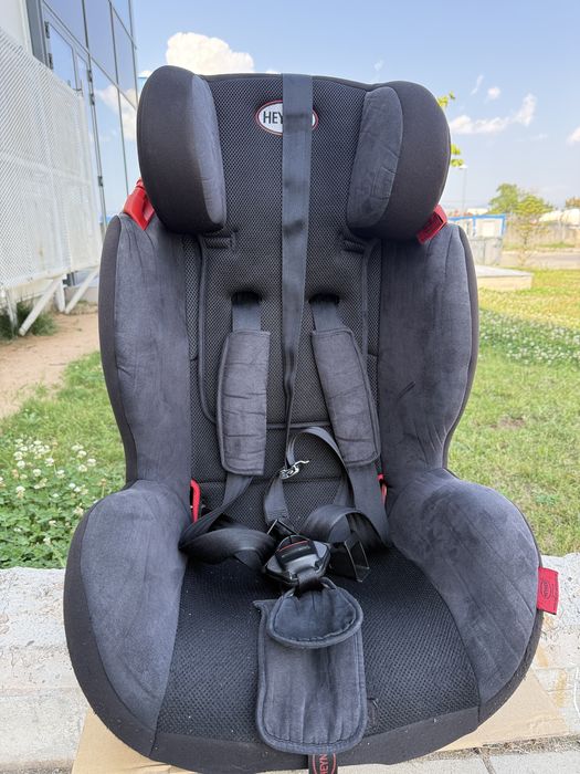 Столче за кола  ISOFIX