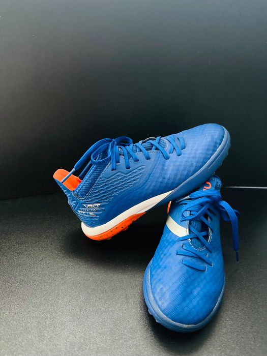 Ghete fotbal mărimea 32