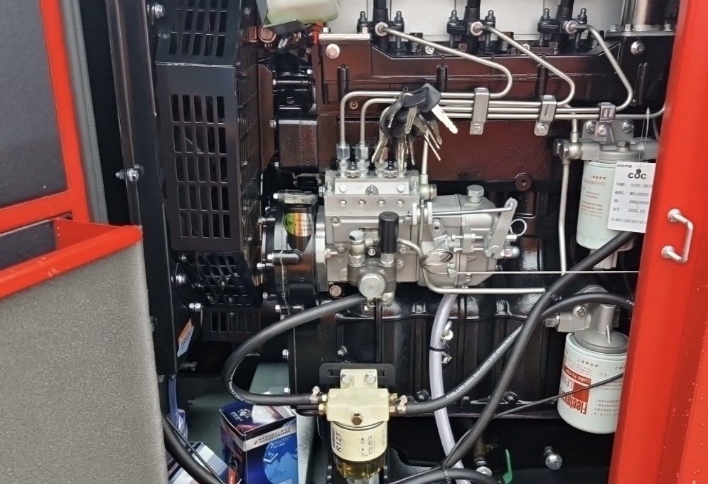 Generator curent trifazic ASHITA  AG3-70