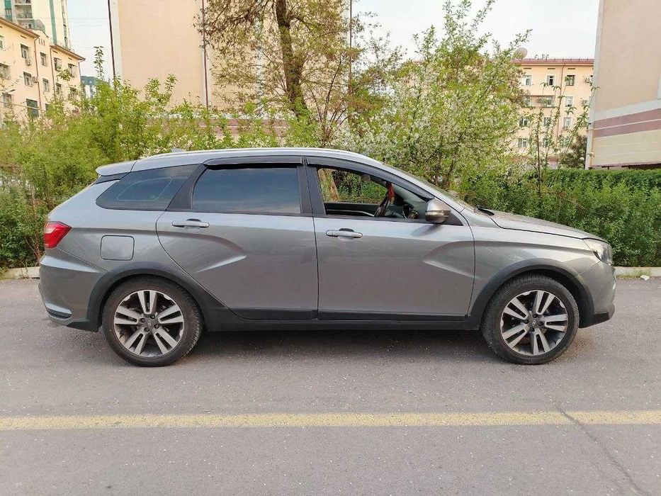 Продается LADA Vesta Cross