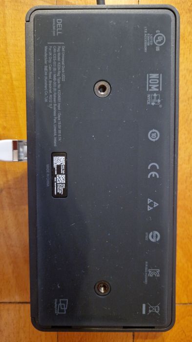 Продавам докинг станция Dell Universal Dock UD22
