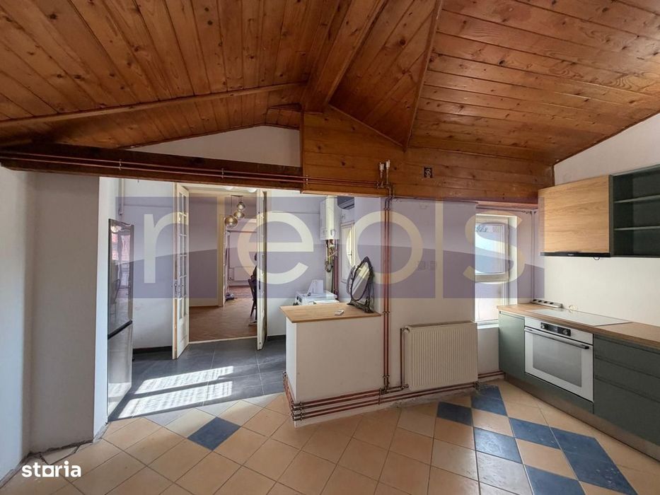 Vanzare 3 Camere 86Mp | Bloc Interbelic | Stirbei Voda | Renovat Total