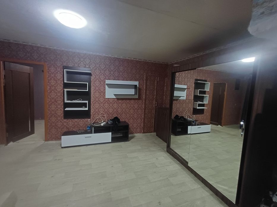 Сдаётся 2 комнатная квартира