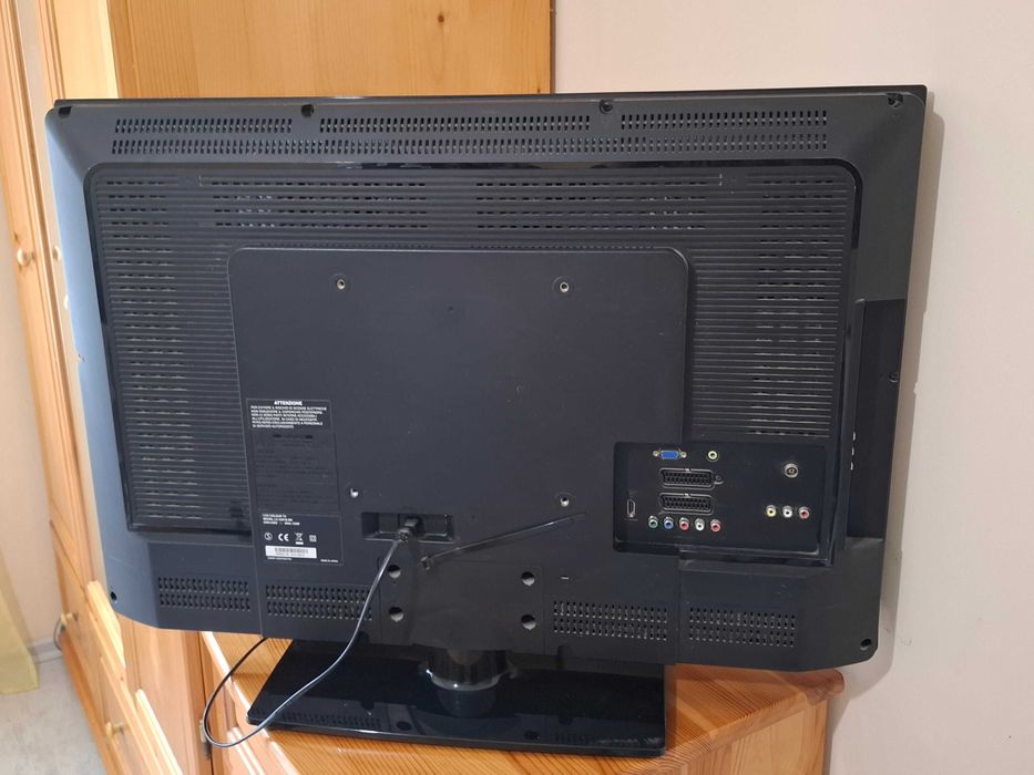 Телевизор SHARP 32"