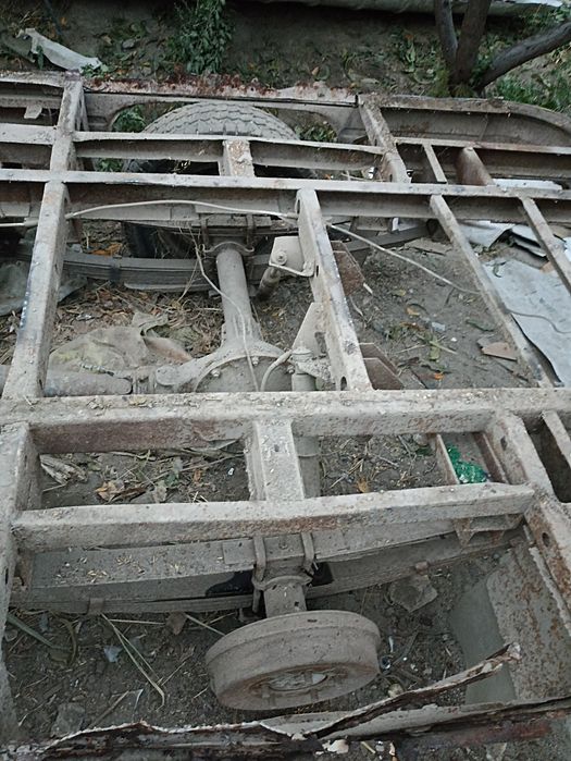 Sotiladi uvaz rama 2410 mator 21 zadni most 31 karopka kamplekt sotila