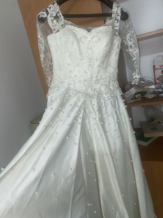 Продам свадебное платье