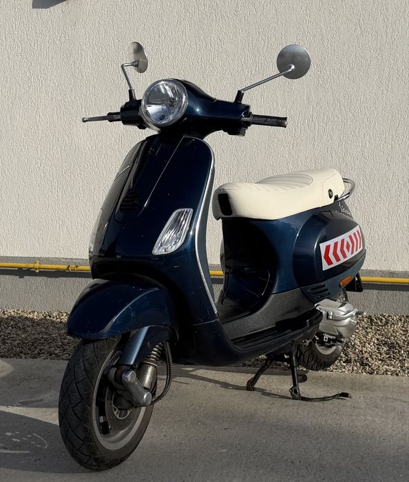 Piaggio Vespa LX 50 – 25 km/h !!!FARA PERMIS!!!