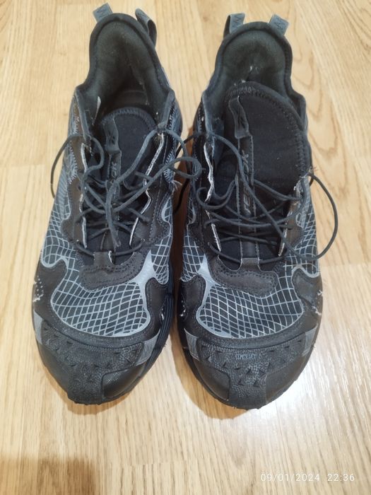 Осенние кроссовки Rebook Vibram