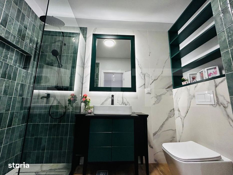Apartament 3 camere, LUX, intermediar, garaj, CF iesit, zona centrala