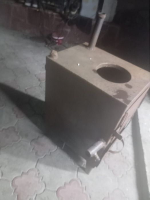 Печь Сапог твердого топлива