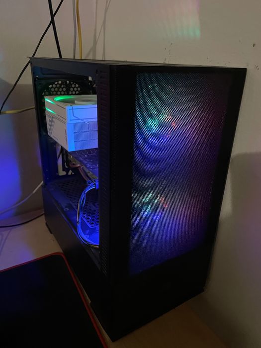 Vând Unitate Pc + periferice