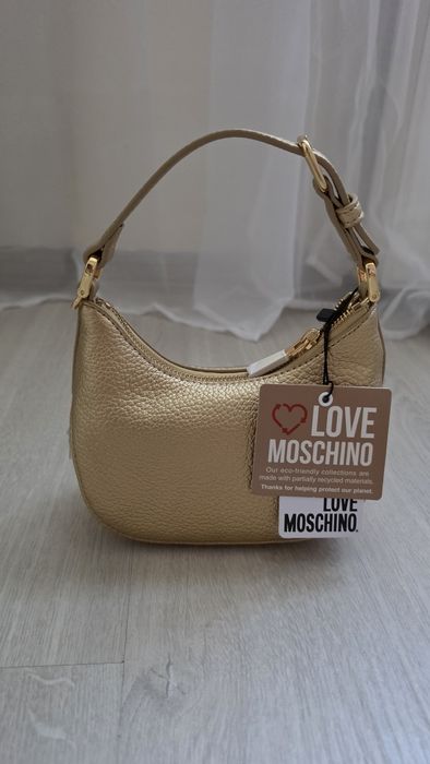 Дамска чанта Love moschino