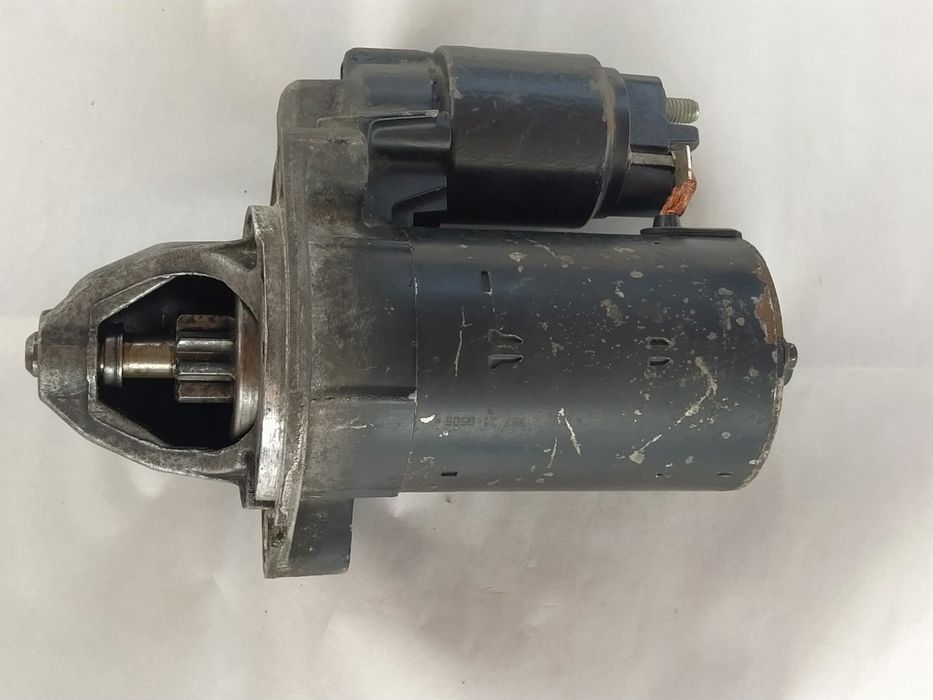 Electromotor Mercedes w201 w202 w203 C180 Bosch 0001107037