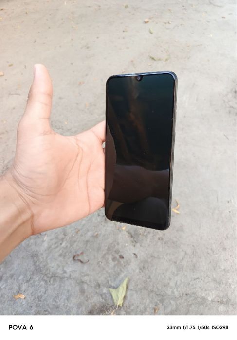 Samsung a50 sotiladi yoki obmen