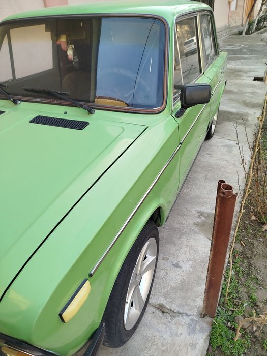 2106 sotiladi turgan moshina propan gazi bor