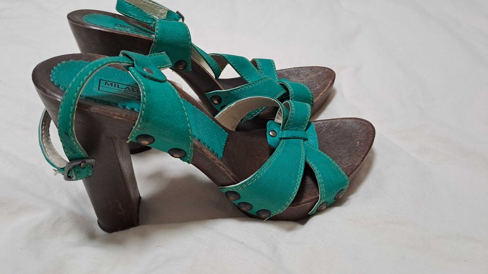 Дамски Сандали номер 37