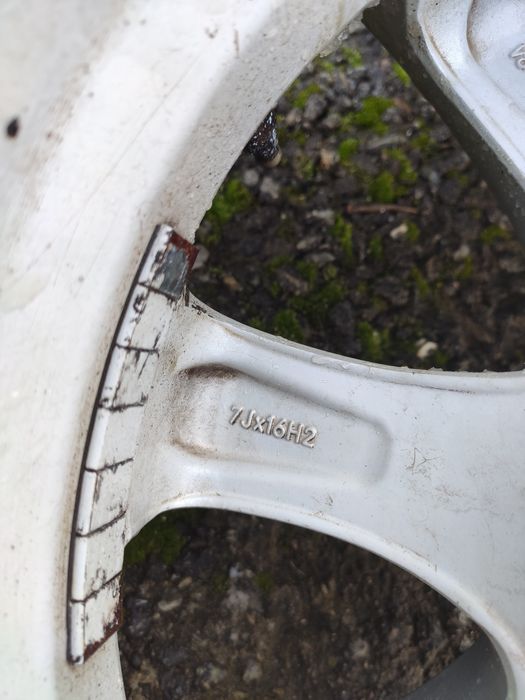 Vând jante r16.  7J pentru BMW