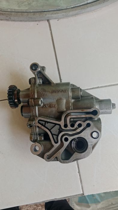 Масляный насос 1.8tsi cda