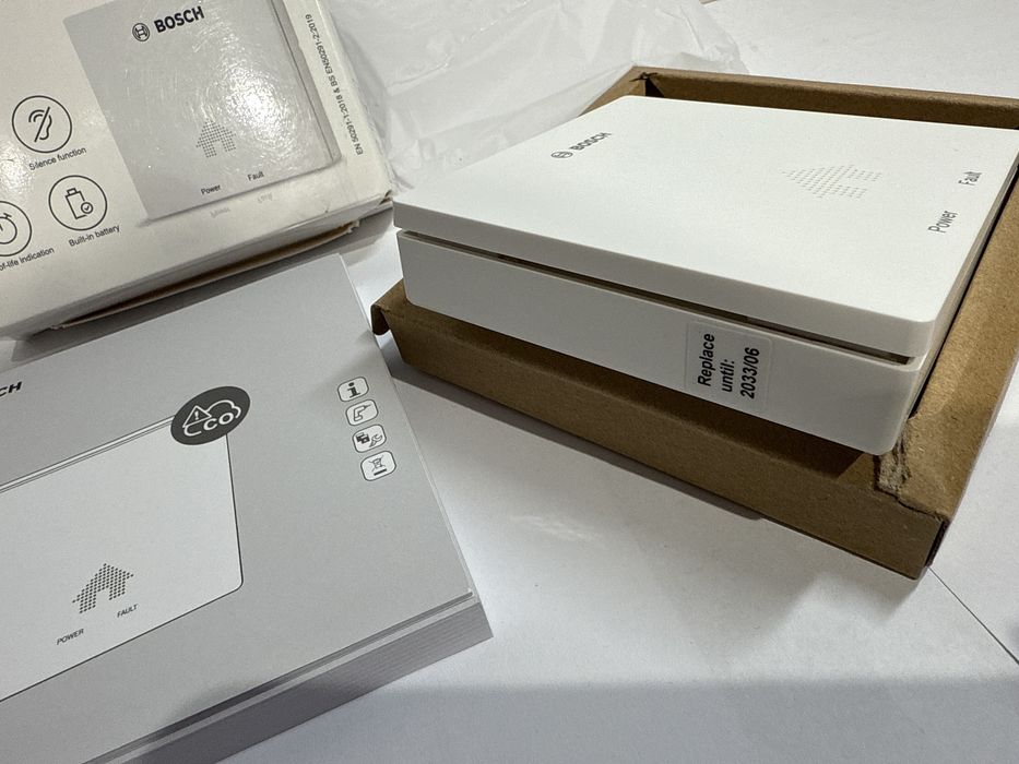 Detector CO Bosch D-CO Dispozitiv alarmă monoxid carbon ușor instalat