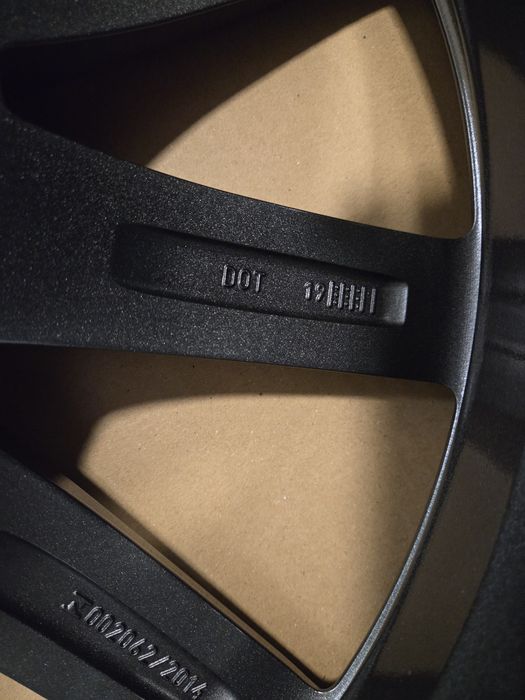 Audi Q7/SQ7 4M 20" OEM Джанта - НОВА!!!