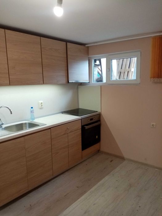 Дава се под наем  в Божурище - 22 кв.м за 278.97 € - Снимка #1