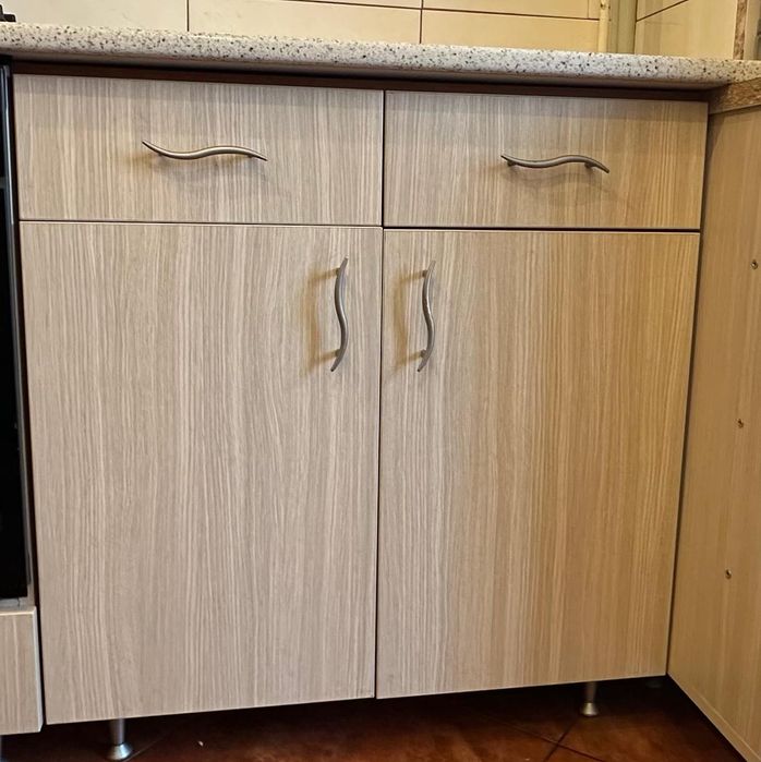 Mobila de bucătărie