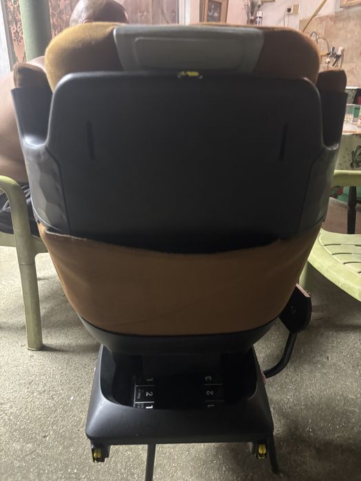 Стол за кола Maxi Cosi Titan Pro