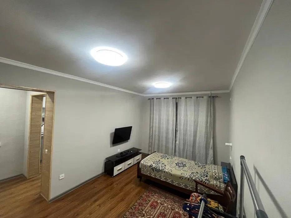 Продажа Чиланзар 5.  1/3/4 кирпичка.