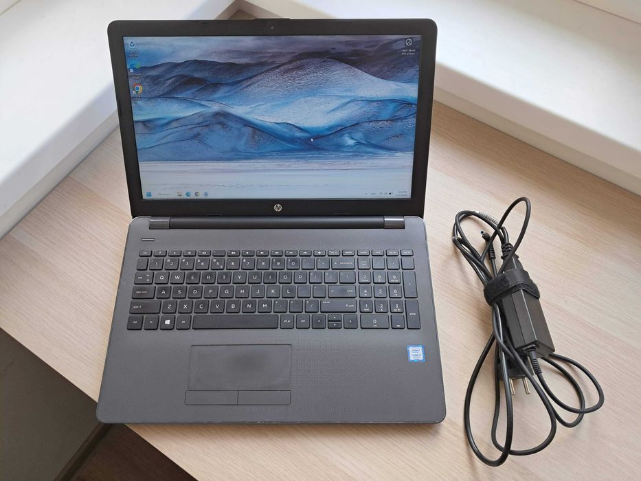Laptop HP 250 G6 - Intel® Core™ i5-7200U cu Intel HD Graphics 620, 4GB RAM DDR4, 250GB HDD, 15.6", Win 11 Pro Licenta