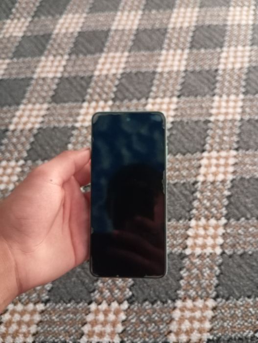 telefon sotiladi srochna Infinix smart 8