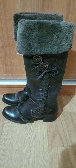 Красиви и топли ботуши