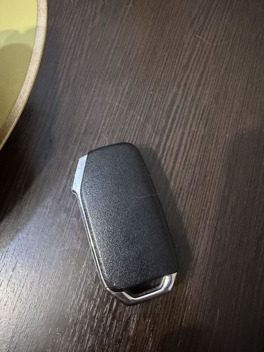 Продам Ключ КИА К5