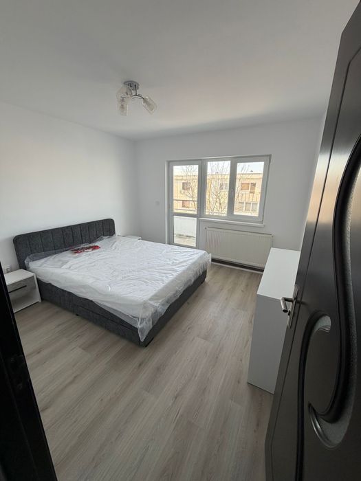 Apartament cu 3 camere