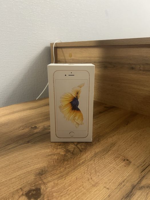Продаётся IPhone 6s