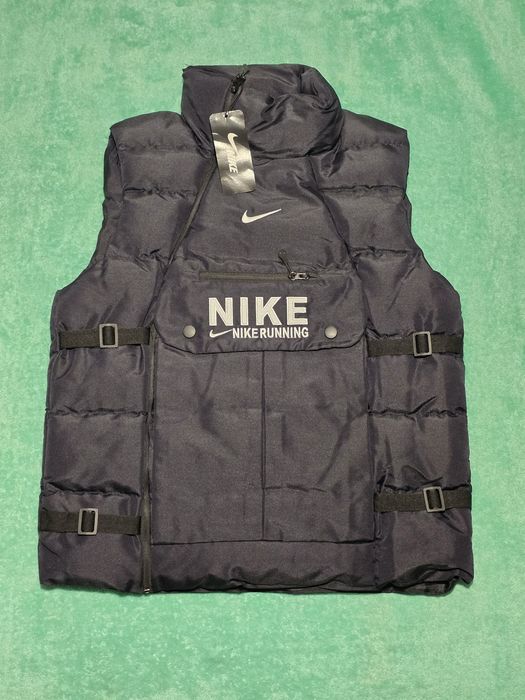 Нов  елек  Найк !