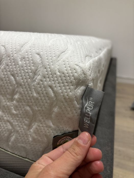 Pat matrimonial cu saltea Wellpure 160 si lada