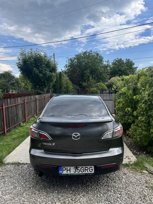 Vand Mazda 3 Berlina Sedan