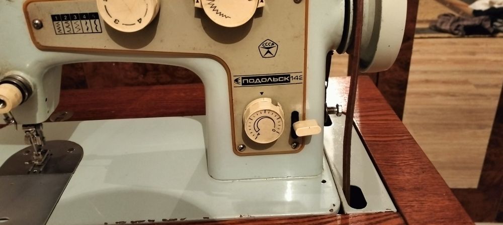 Швейная машина "Подольск"