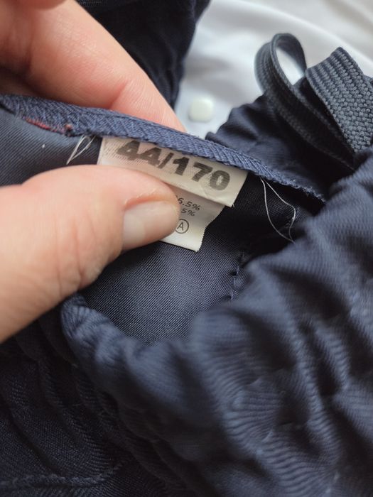 Продам школьную форму