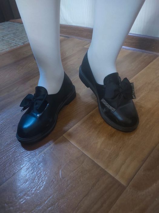 Туфли школьные на девочку 33рр